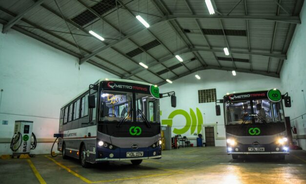 Quénia Mira Liderança em Mobilidade Elétrica na Cimeira em Joanesburgo
