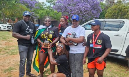 Atleta do Zimbabwe Coroada como a Mulher Mais Forte de África