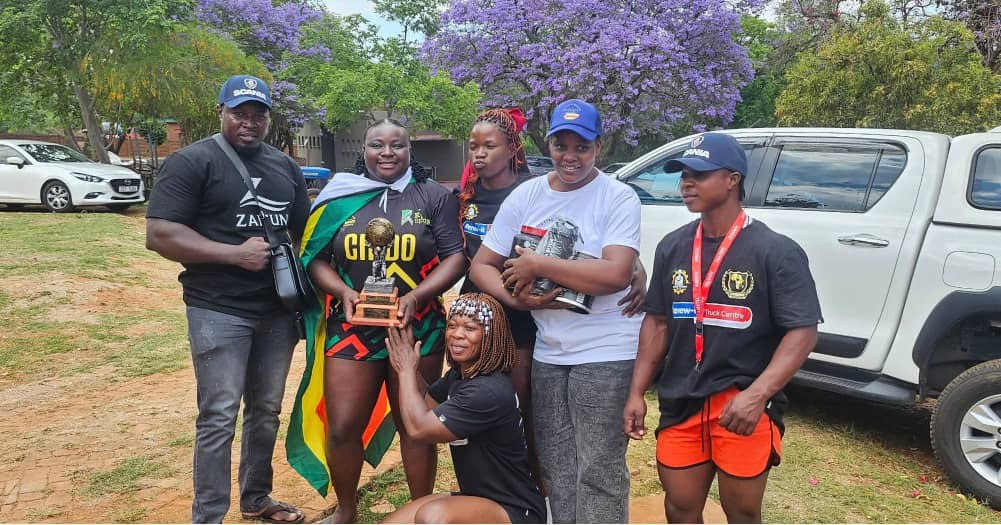 Atleta do Zimbabwe Coroada como a Mulher Mais Forte de África